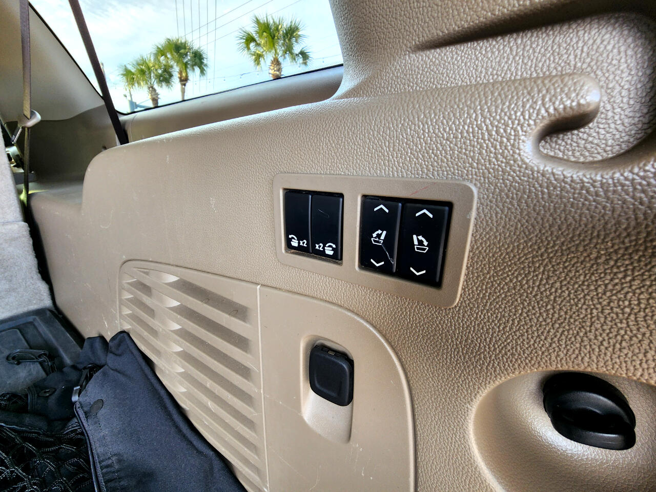 Chevrolet Suburban 2WD 4dr 1500 Premier 2018