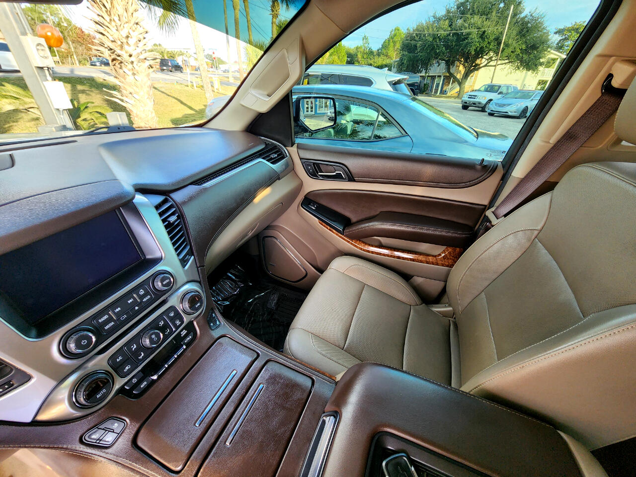 Chevrolet Suburban 2WD 4dr 1500 Premier 2018