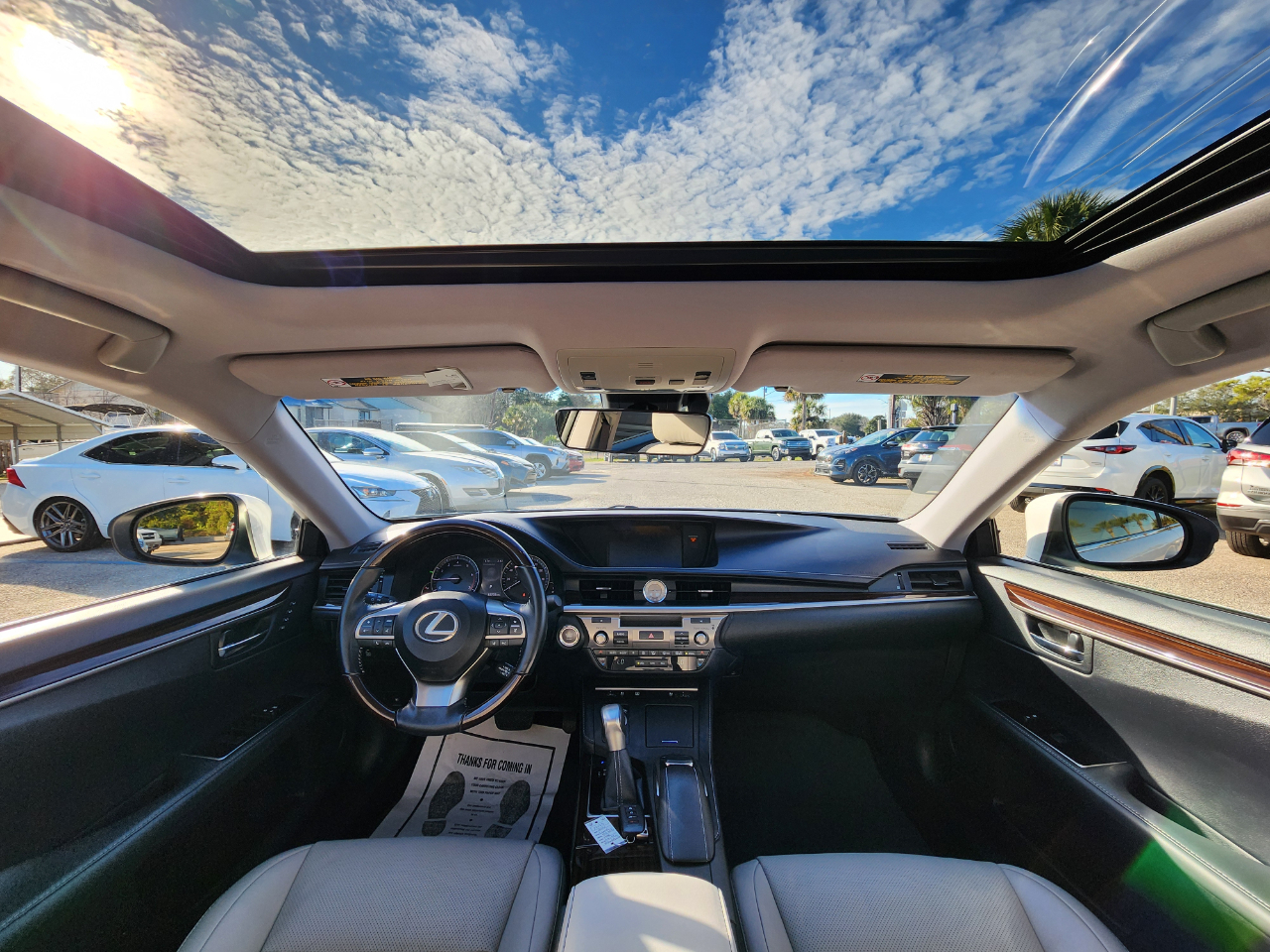 Lexus ES 350 4dr Sdn 2016