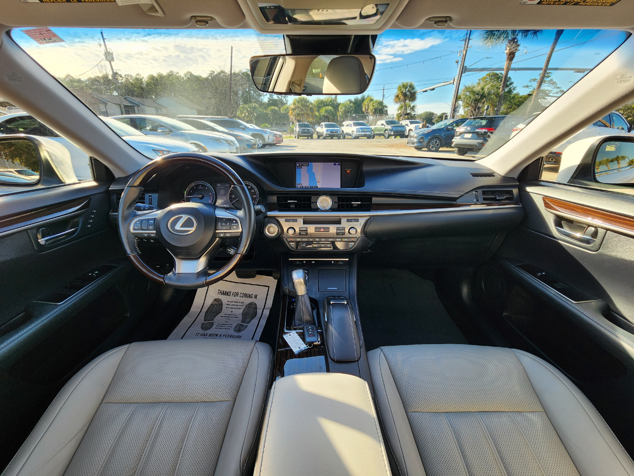 Lexus ES 350 4dr Sdn 2016