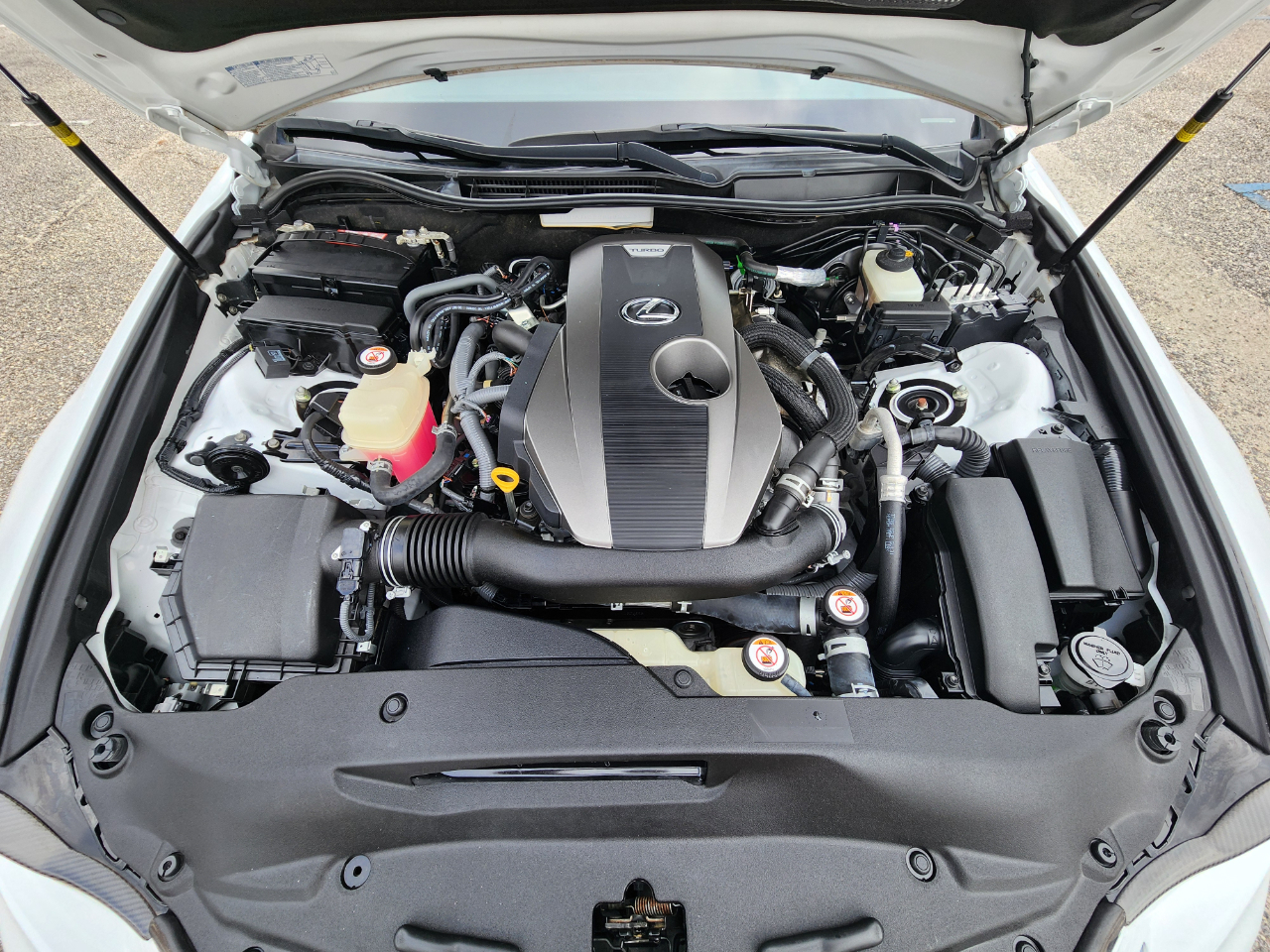 Lexus IS IS Turbo RWD 2017