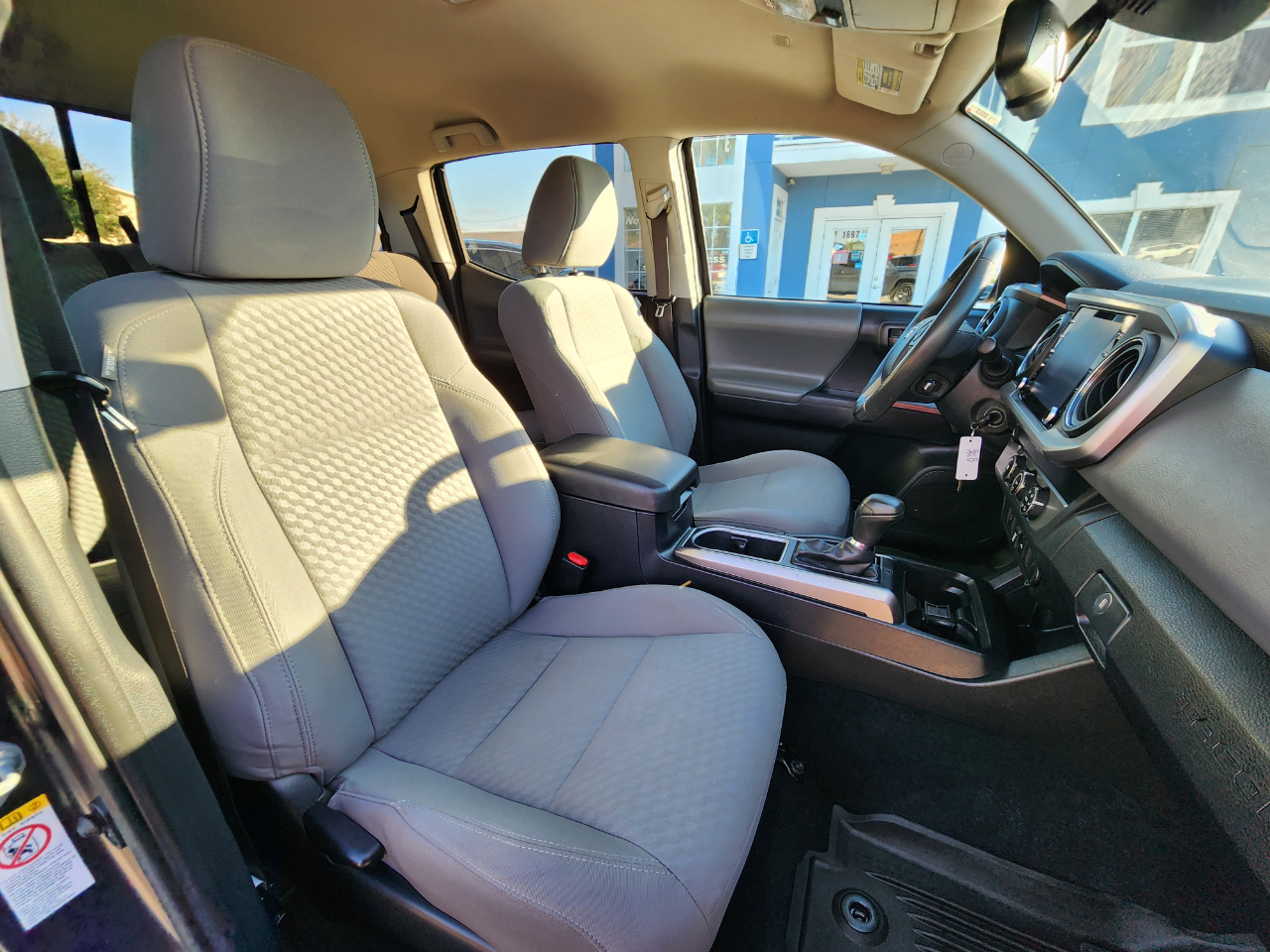 Toyota Tacoma 2WD  2020