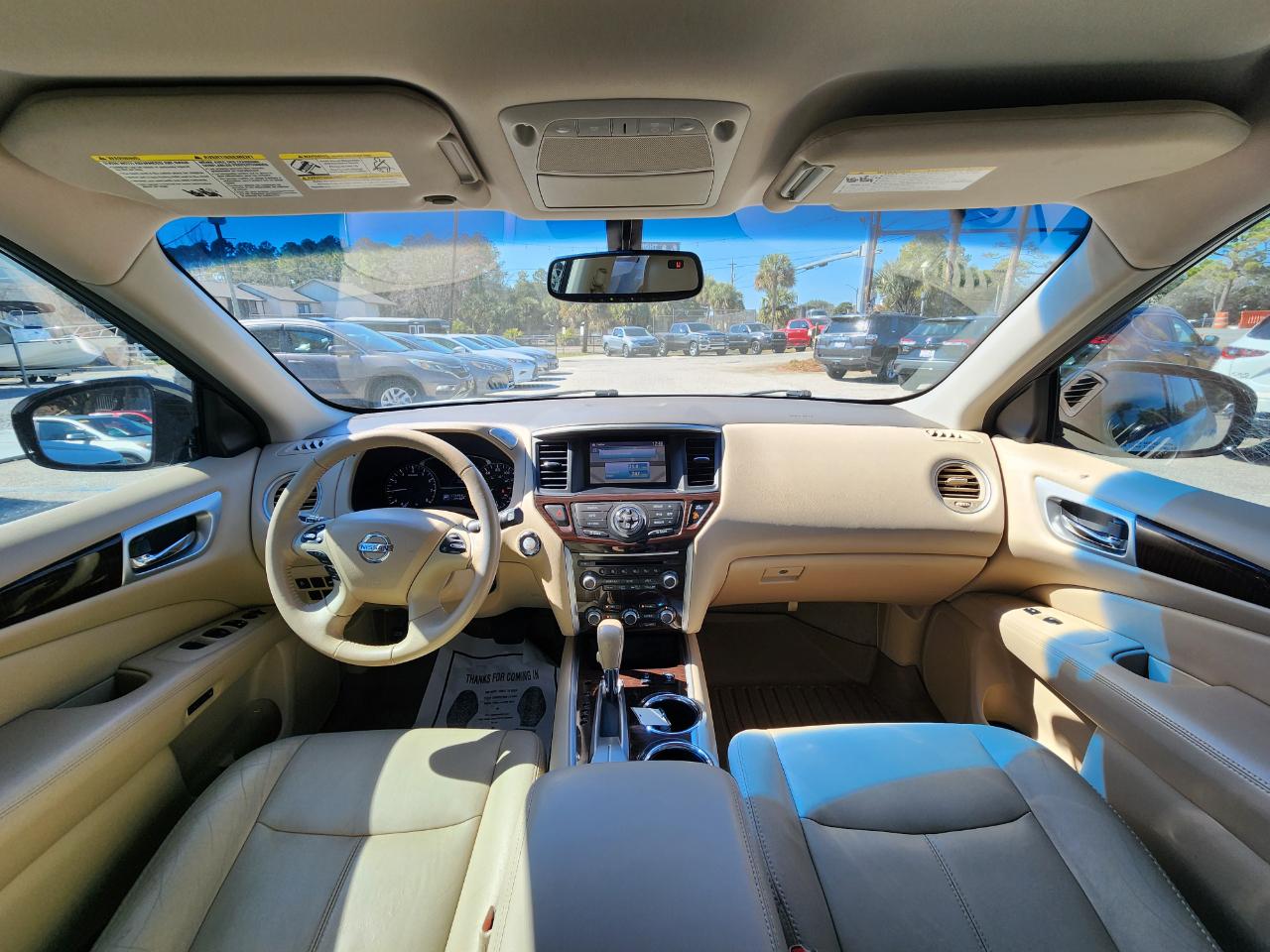 Nissan Pathfinder 2WD 4dr SL 2014