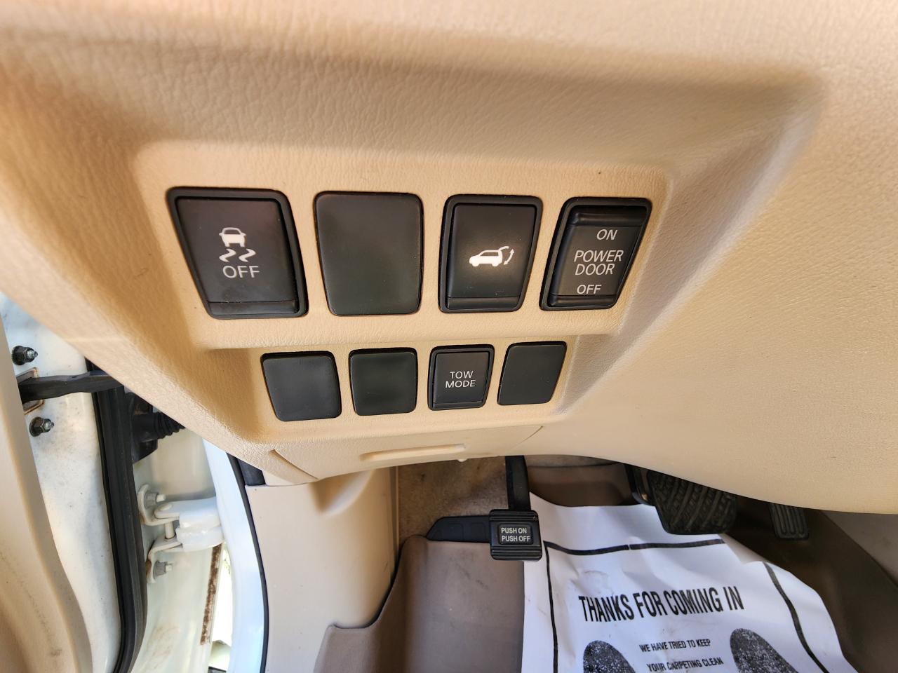 Nissan Pathfinder 2WD 4dr SL 2014