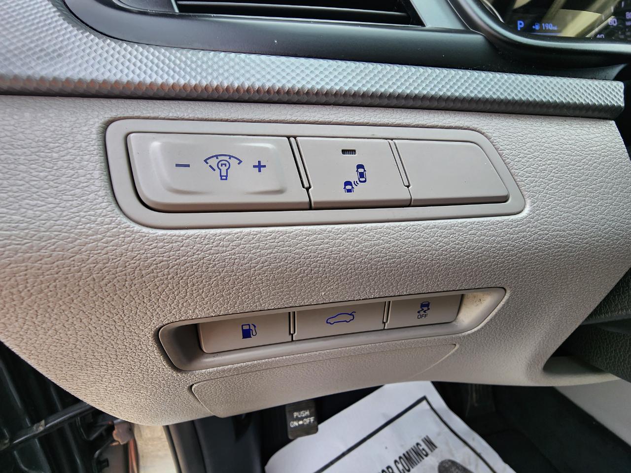 Hyundai Sonata SE 2.4L 2018