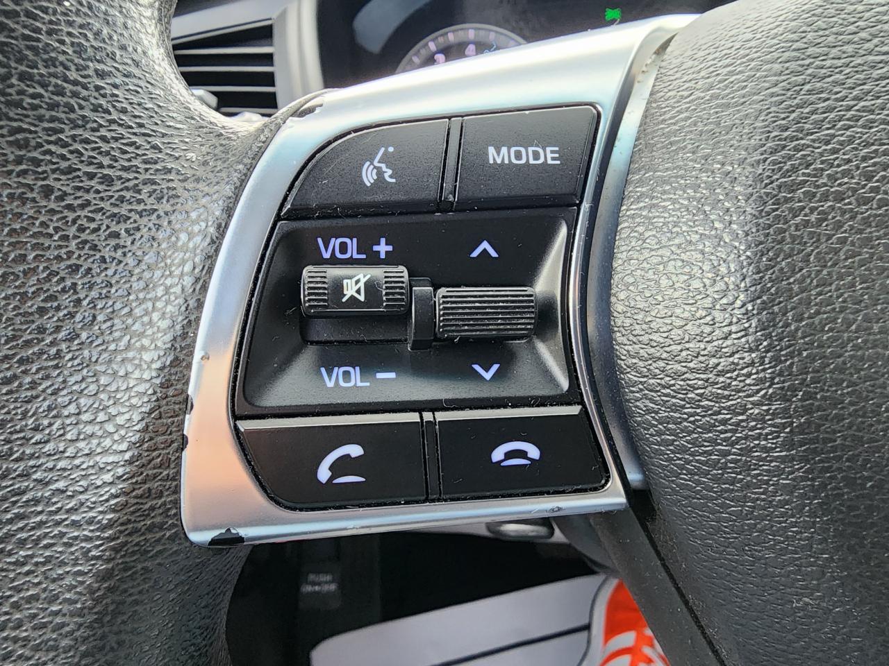 Hyundai Sonata SE 2.4L 2018