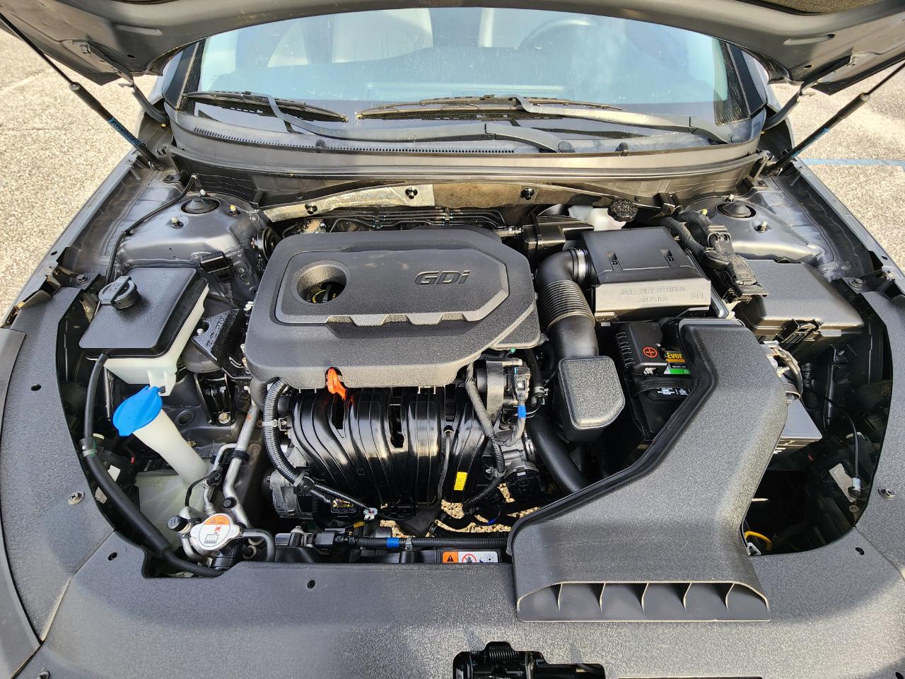 Hyundai Sonata SE 2.4L 2018