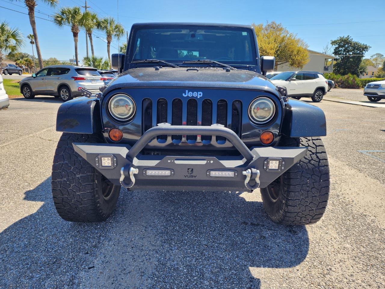 Jeep Wrangler Unlimited 4WD 4dr Sahara 2013