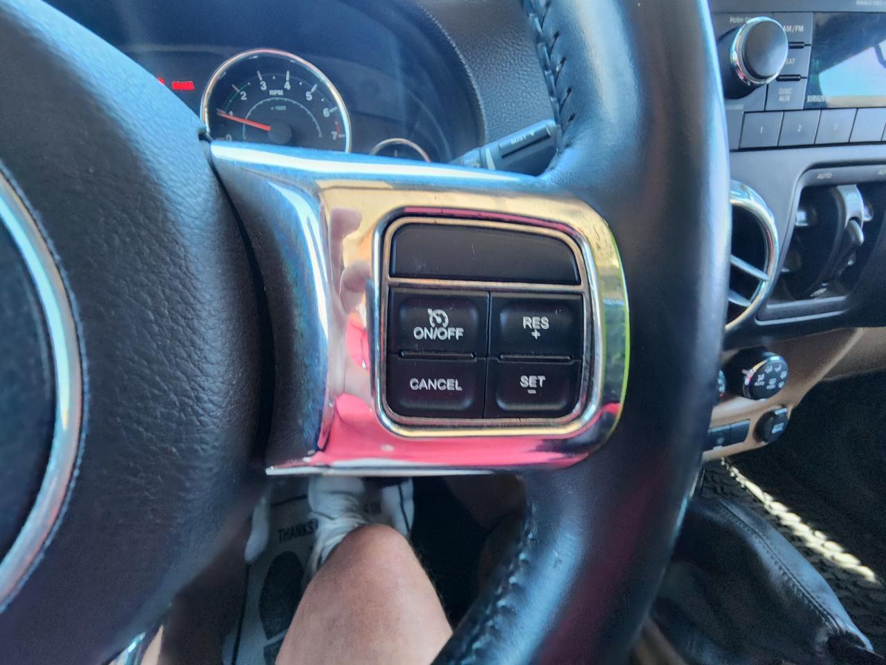 Jeep Wrangler Unlimited 4WD 4dr Sahara 2013