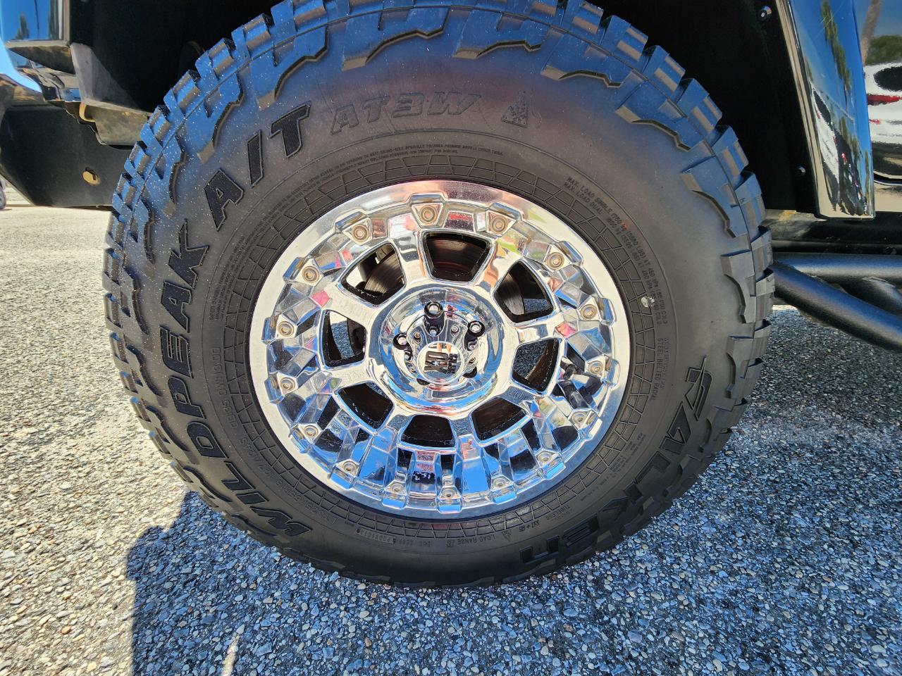 Jeep Wrangler Unlimited 4WD 4dr Sahara 2013