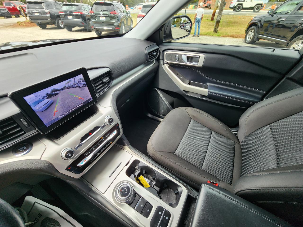 Ford Explorer XLT RWD 2022