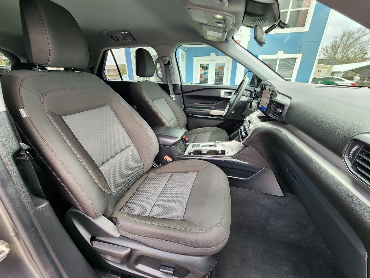 Ford Explorer XLT RWD 2022