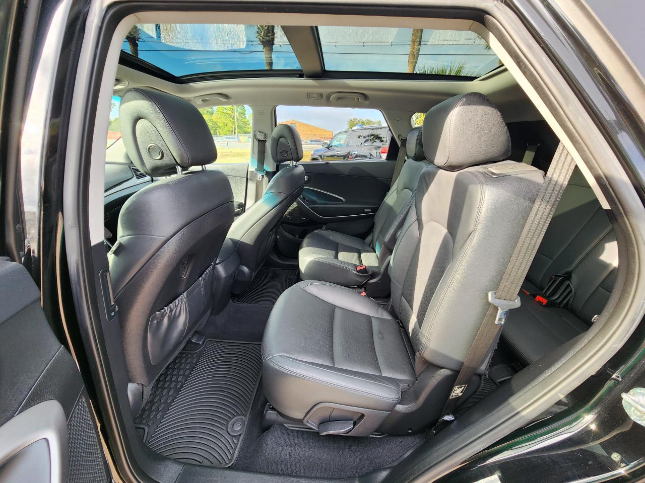 Hyundai Santa Fe FWD 4dr Limited 2014