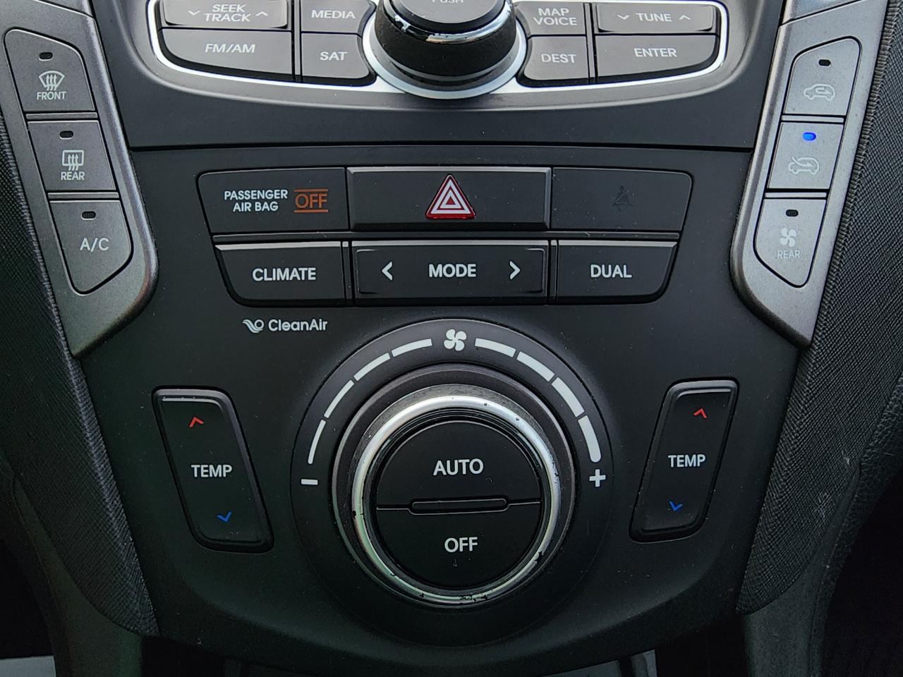 Hyundai Santa Fe FWD 4dr Limited 2014