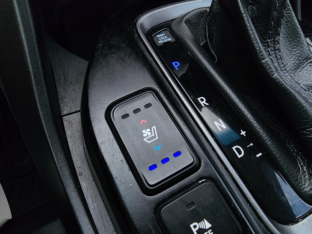 Hyundai Santa Fe FWD 4dr Limited 2014