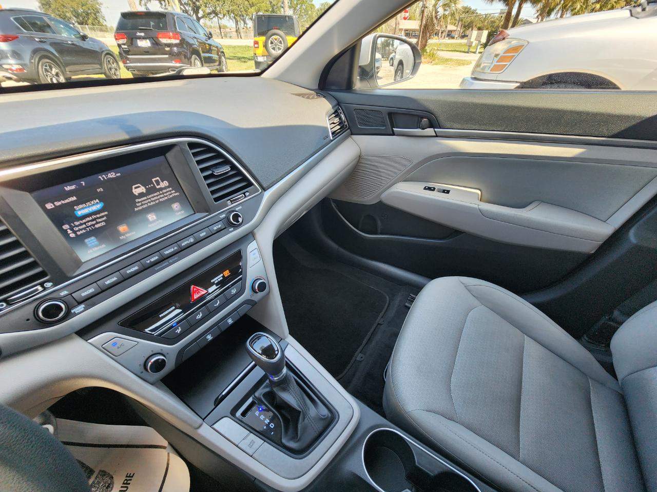 Hyundai Elantra SEL 2.0L Auto (Alabama) 2018