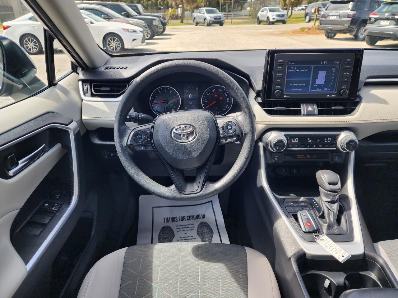 Toyota RAV4 XLE FWD 2021