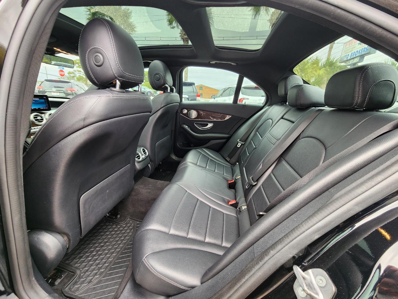 Mercedes-Benz C-Class C 300 4MATIC Sedan 2019