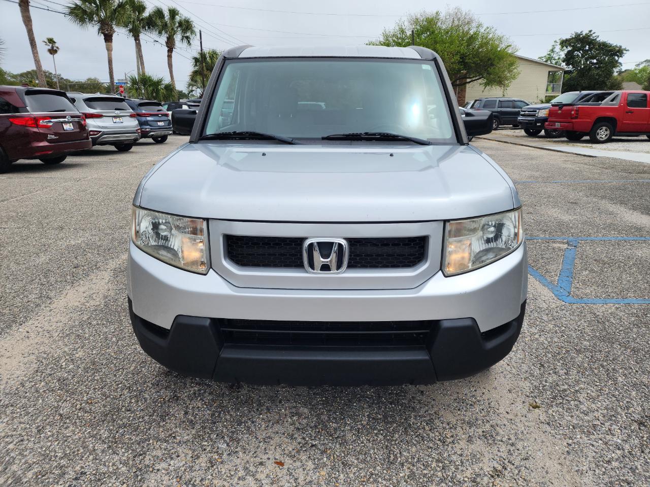 Honda Element 2WD 5dr Auto LX 2009