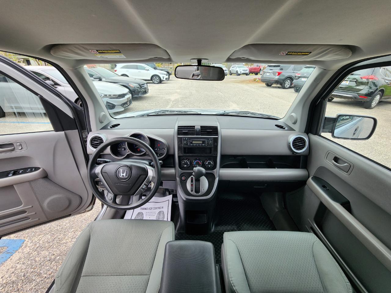 Honda Element 2WD 5dr Auto LX 2009