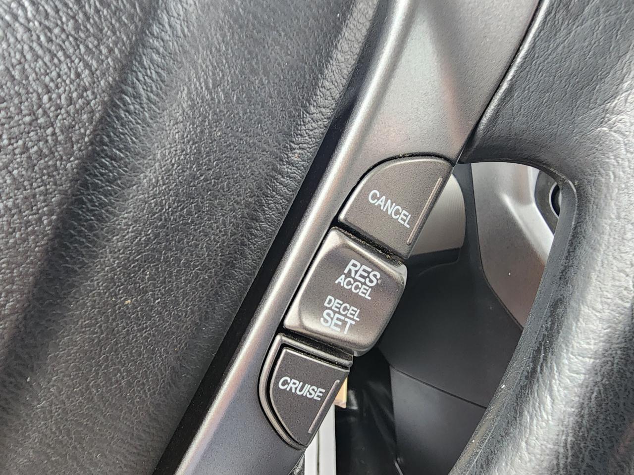 Honda Element 2WD 5dr Auto LX 2009