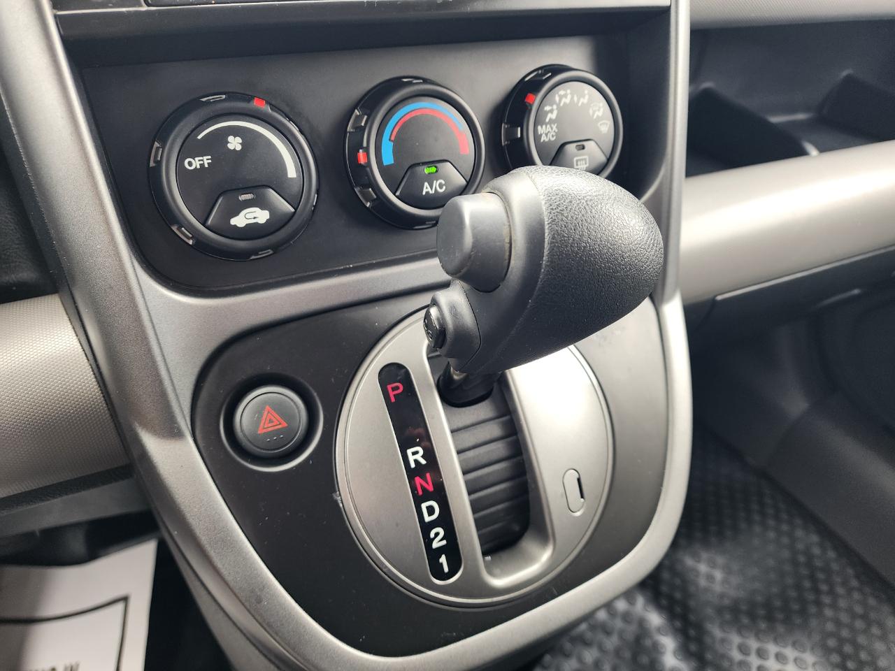 Honda Element 2WD 5dr Auto LX 2009