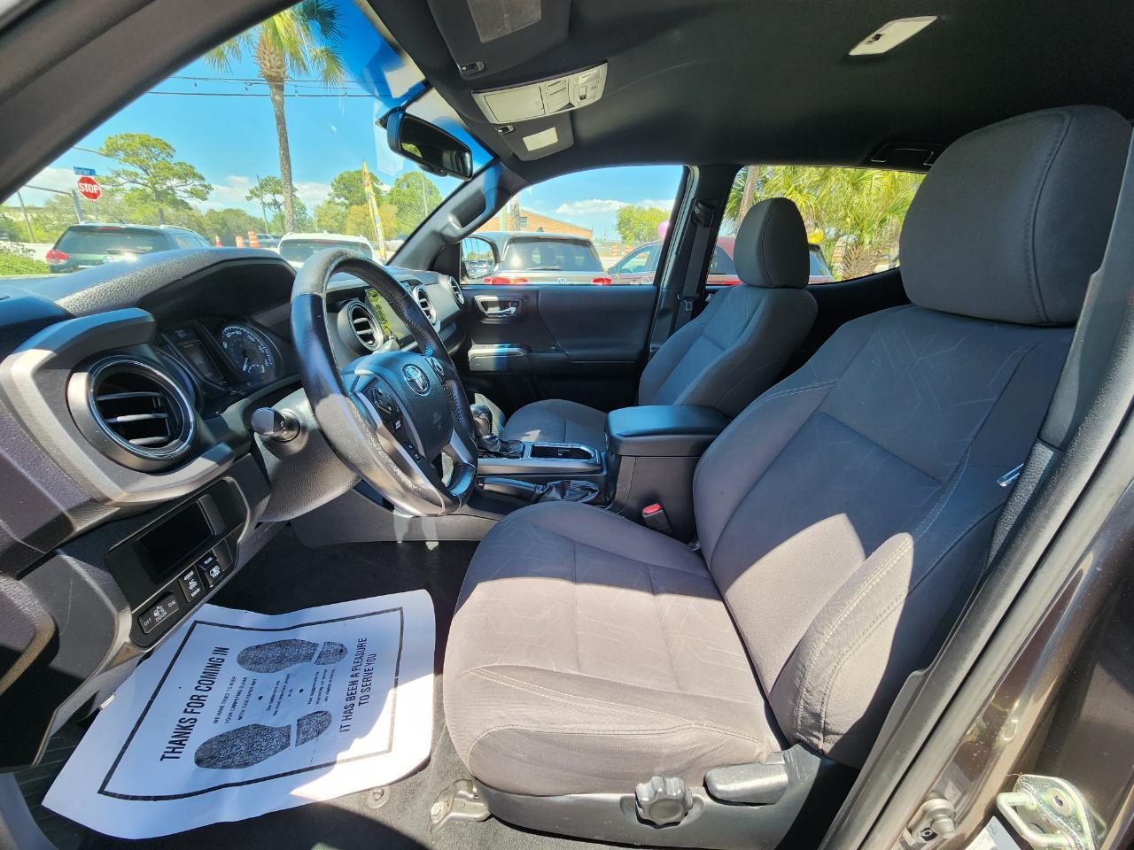 Toyota Tacoma TRD Off Road Double Cab 5' Bed V6 4x2 AT (Natl) 2017