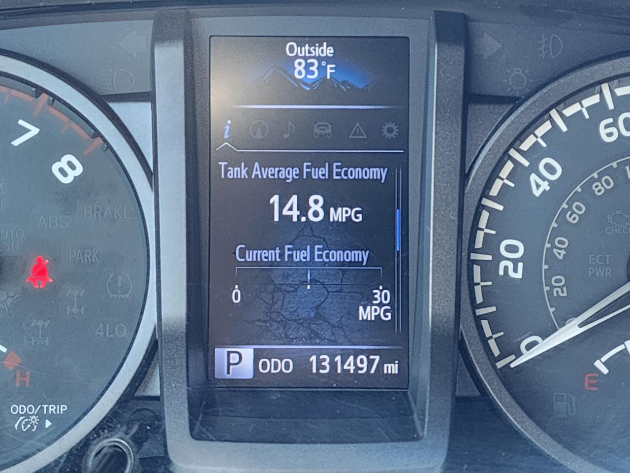 Toyota Tacoma TRD Off Road Double Cab 5' Bed V6 4x2 AT (Natl) 2017