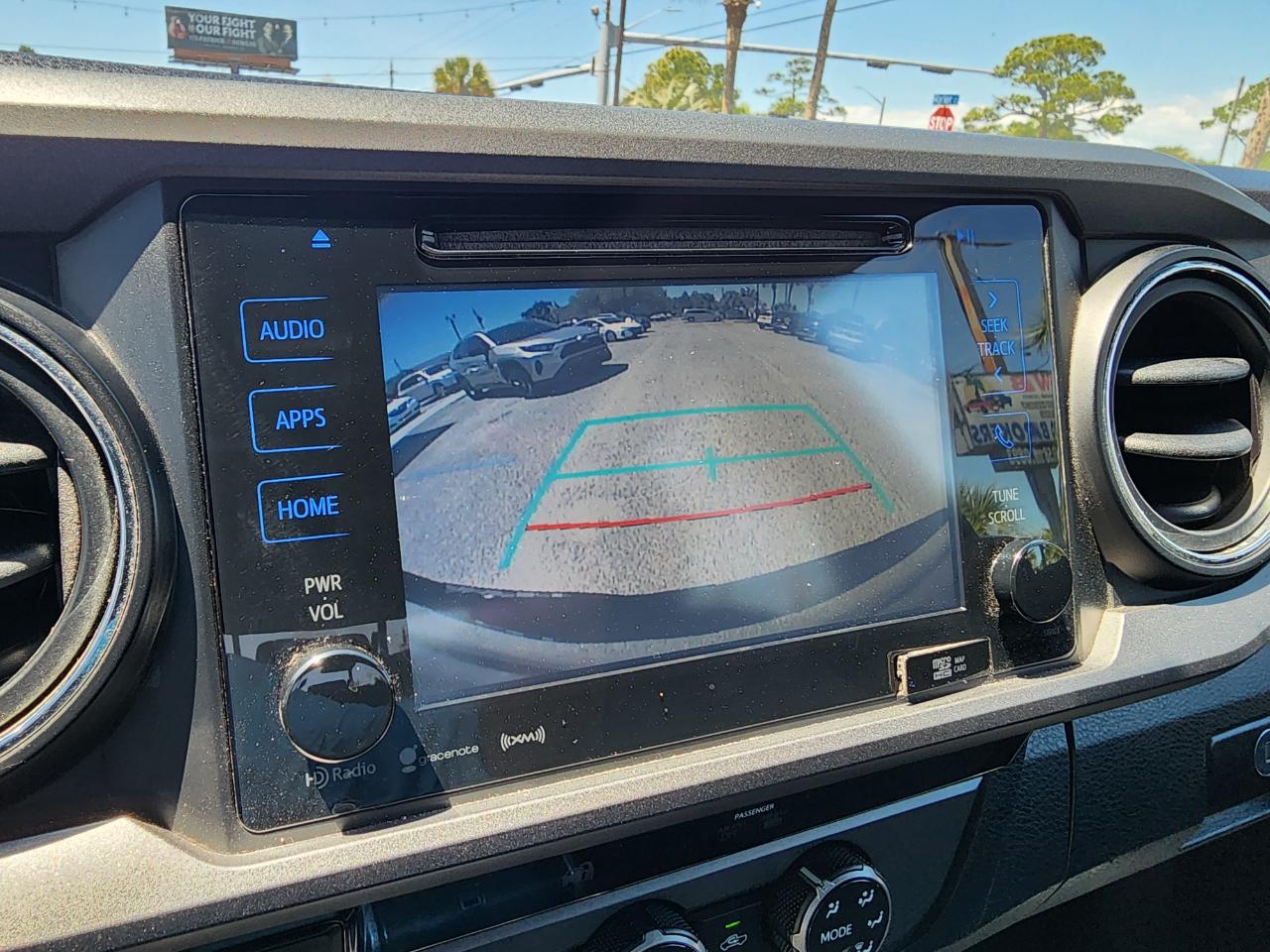 Toyota Tacoma TRD Off Road Double Cab 5' Bed V6 4x2 AT (Natl) 2017