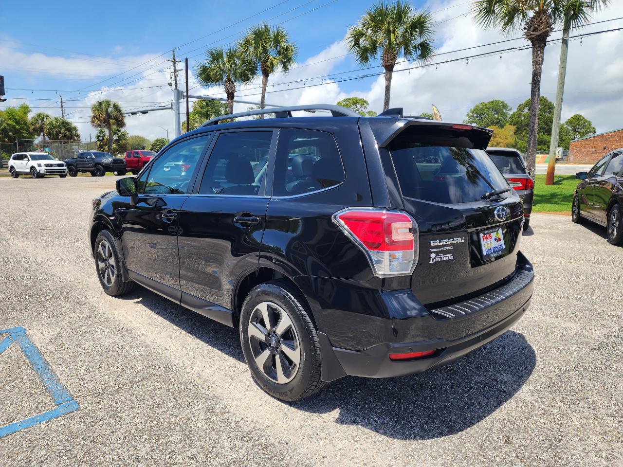 Subaru Forester 2.5i Limited CVT 2018