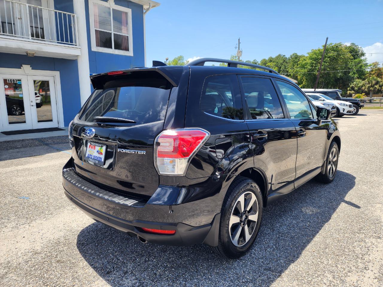 Subaru Forester 2.5i Limited CVT 2018