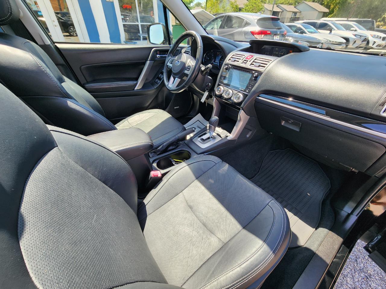 Subaru Forester 2.5i Limited CVT 2018