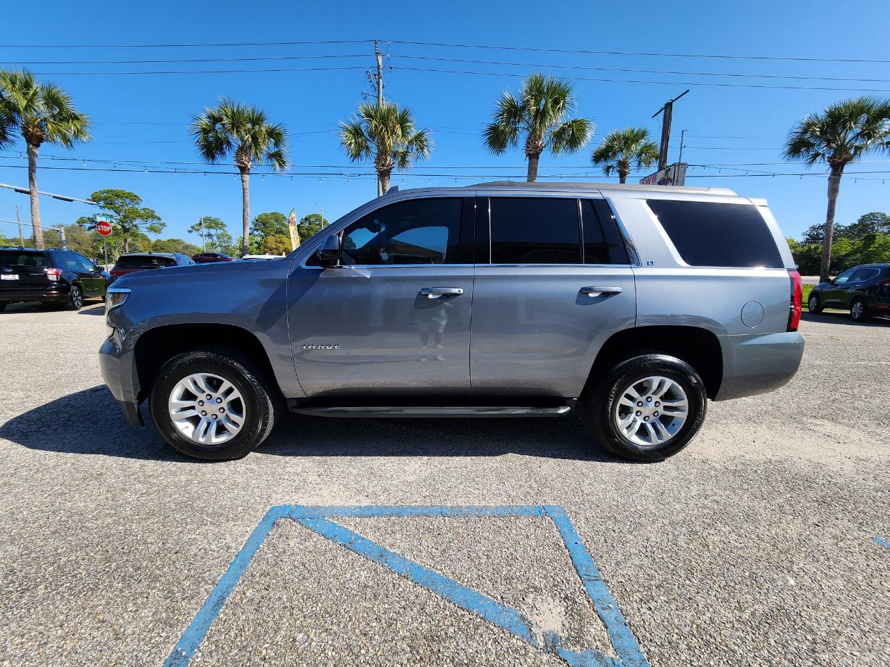 Chevrolet Tahoe 2WD 4dr LT 2019