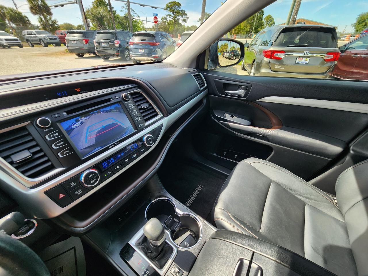 Toyota Highlander  2015