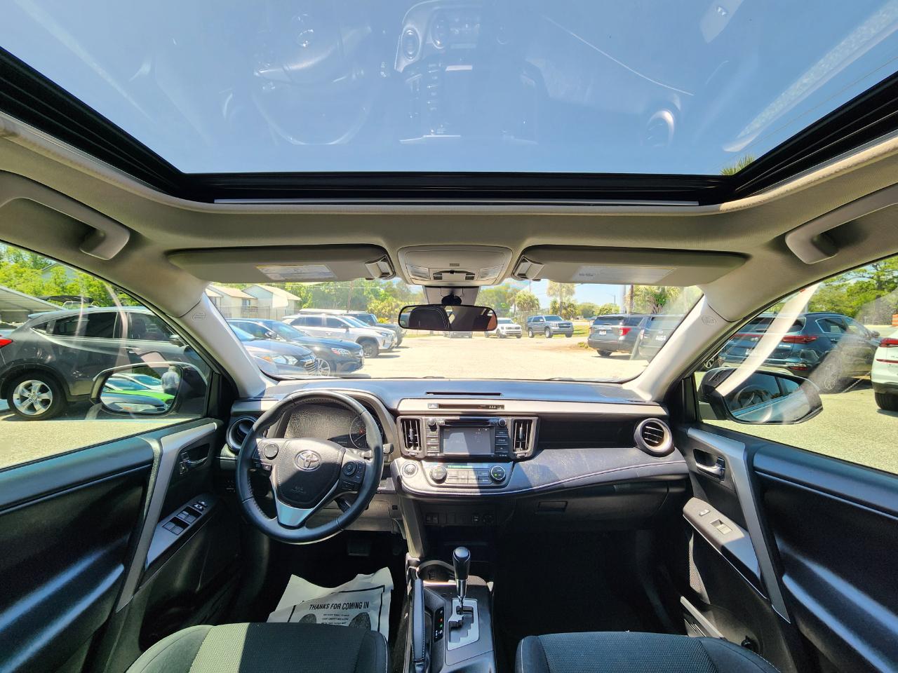 Toyota RAV4 XLE FWD 2018