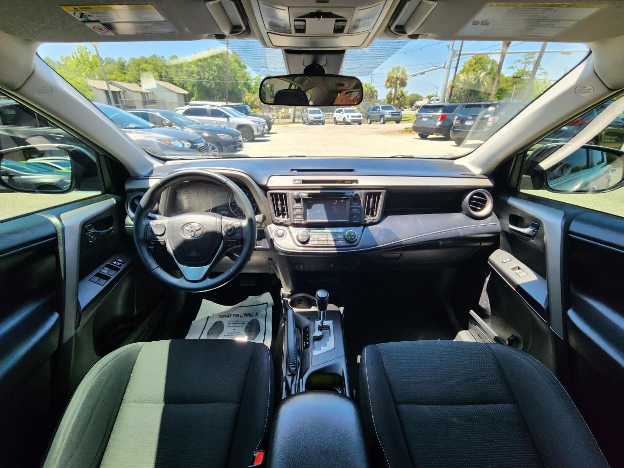 Toyota RAV4 XLE FWD 2018