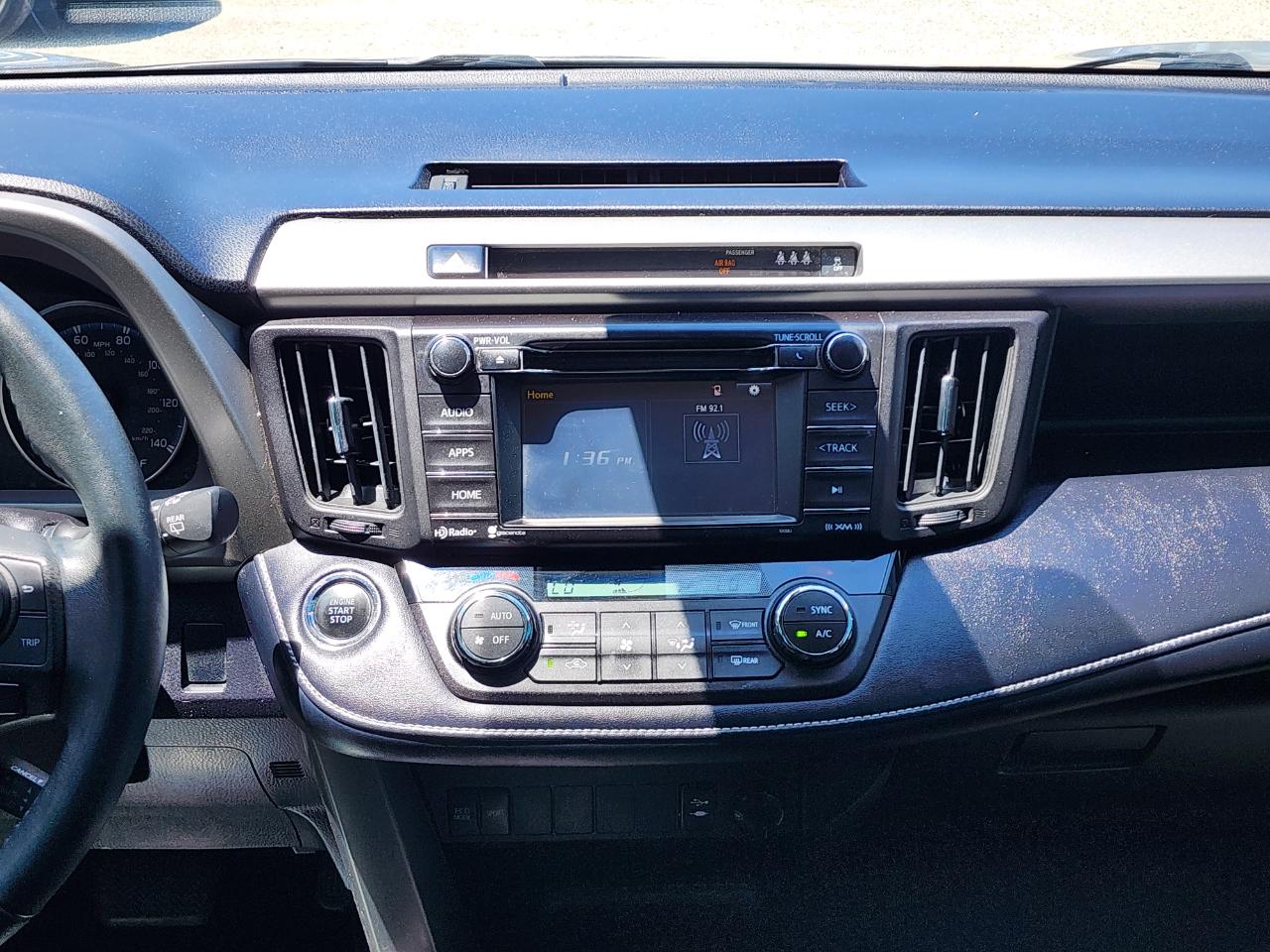 Toyota RAV4 XLE FWD 2018