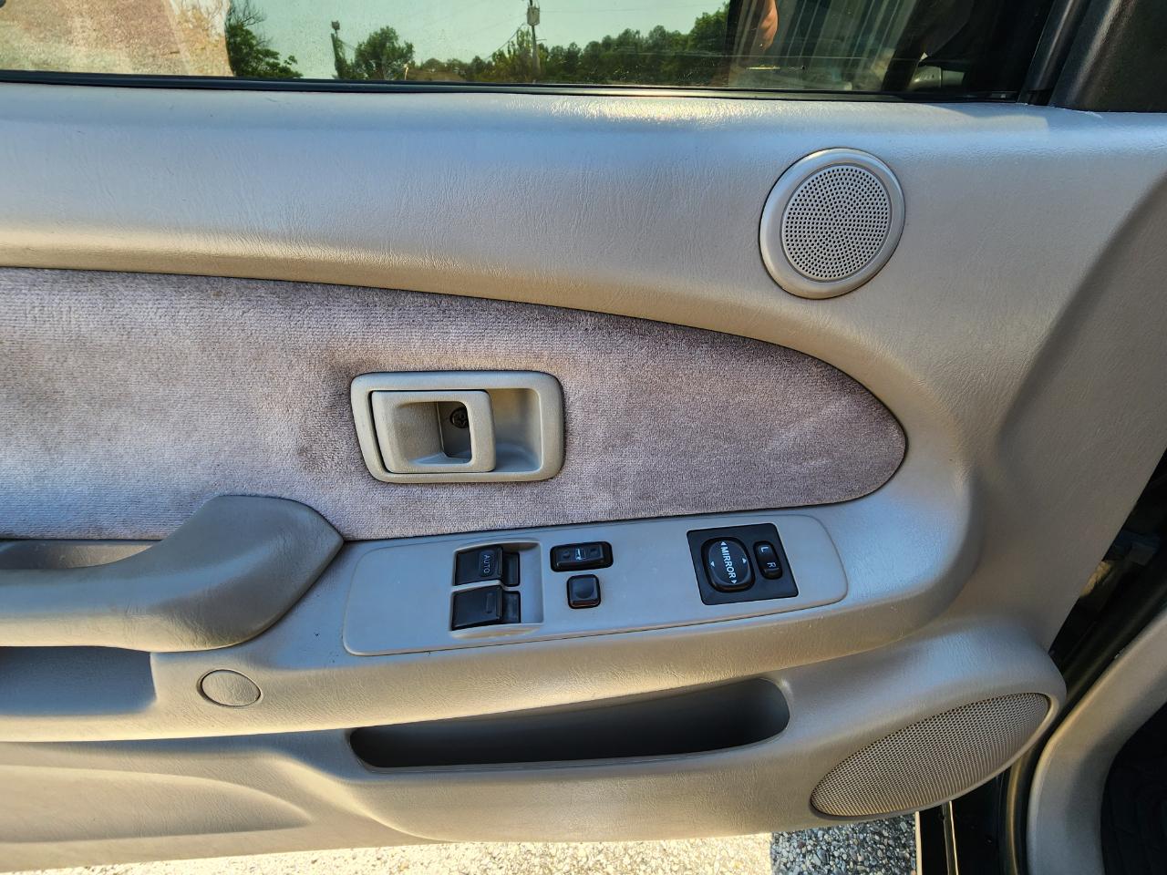 Toyota Tacoma XtraCab PreRunner V6 Auto 2004