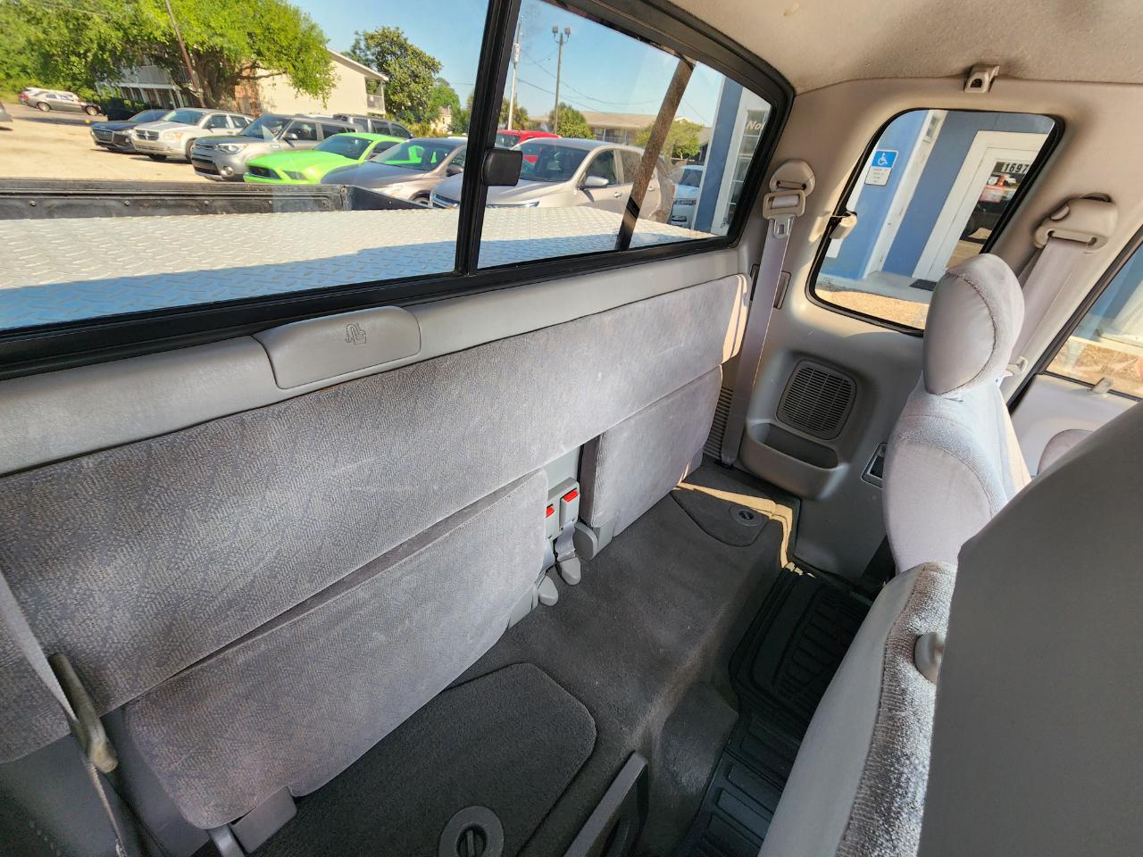 Toyota Tacoma XtraCab PreRunner V6 Auto 2004