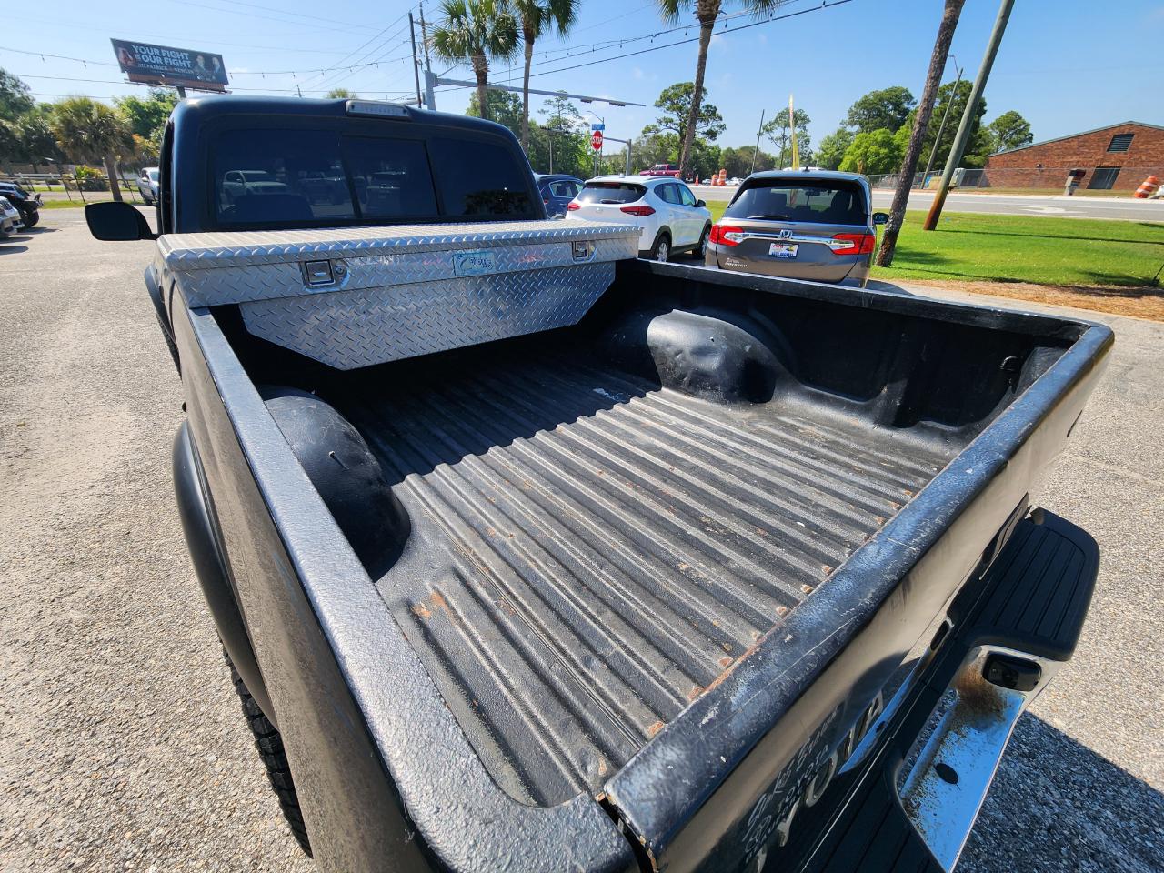 Toyota Tacoma XtraCab PreRunner V6 Auto 2004