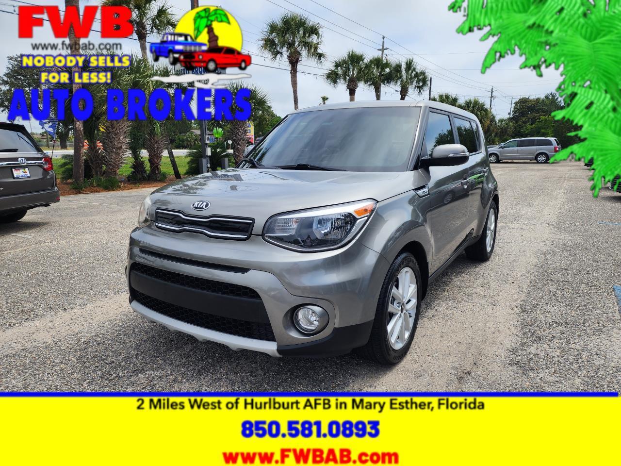2019 Kia Soul + Auto