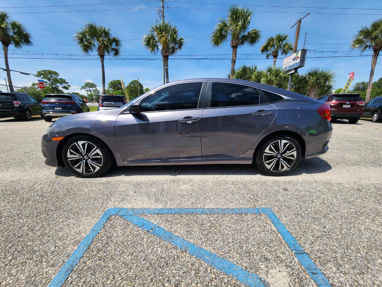 Honda Civic Sedan 4dr CVT EX-T 2016