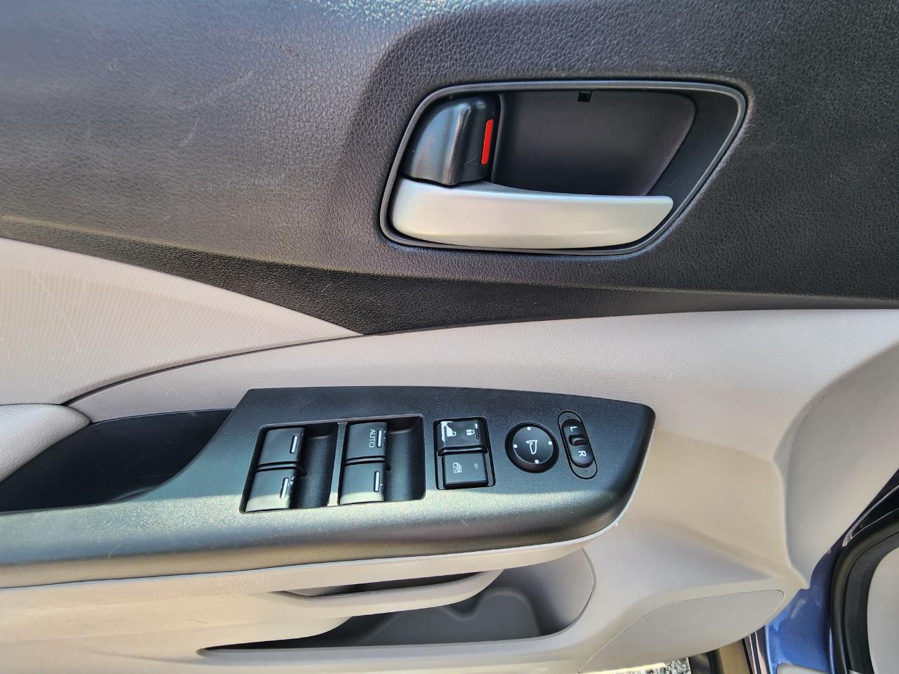 Honda CR-V 2WD 5dr LX 2012