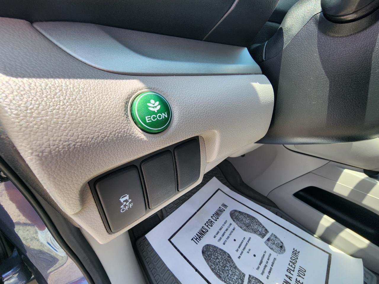 Honda CR-V 2WD 5dr LX 2012