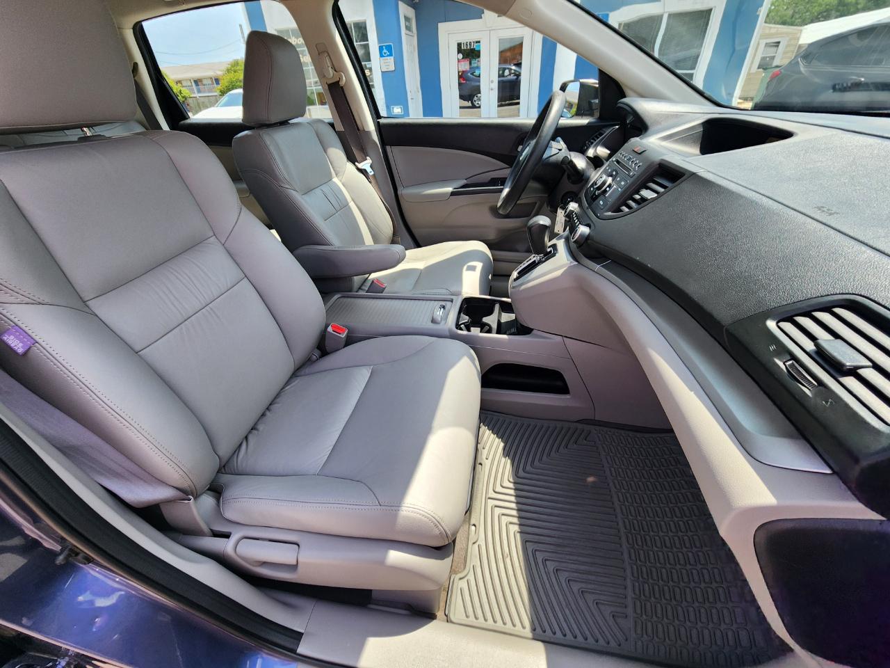 Honda CR-V 2WD 5dr LX 2012