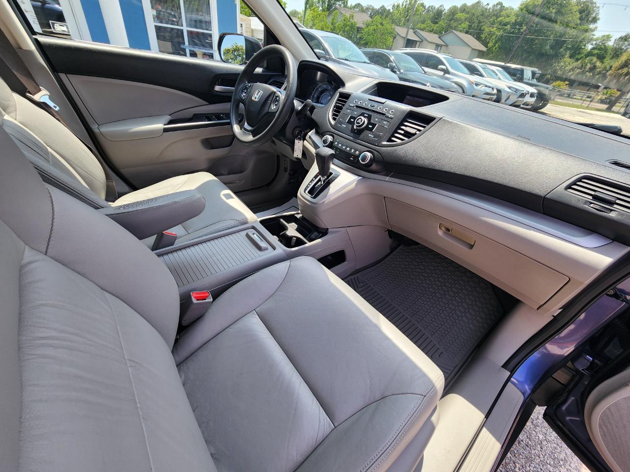 Honda CR-V 2WD 5dr LX 2012