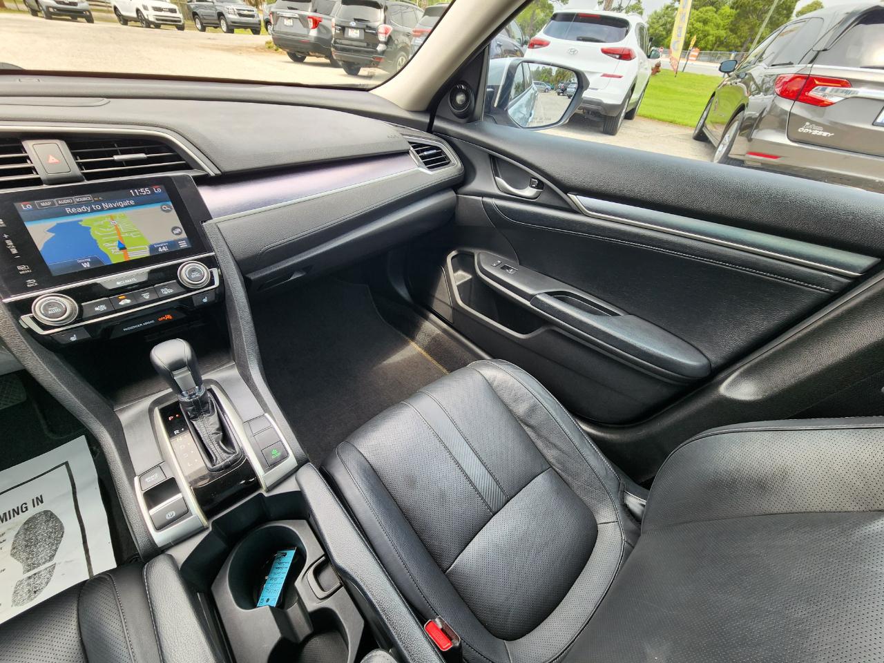 Honda Civic Sedan Touring CVT 2017