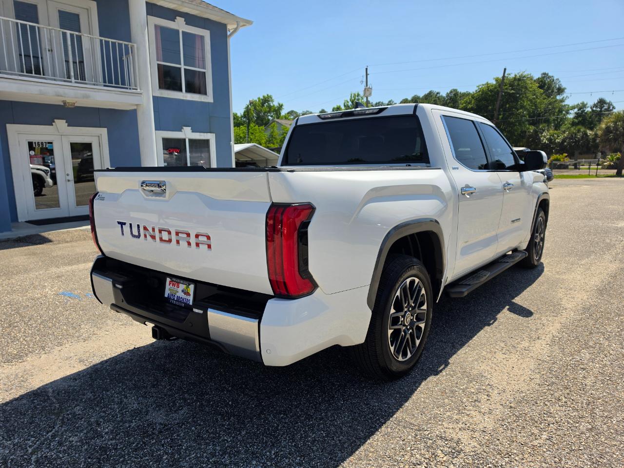 Toyota Tundra 2WD Limited Hybrid CrewMax 5.5' Bed (Natl) 2024