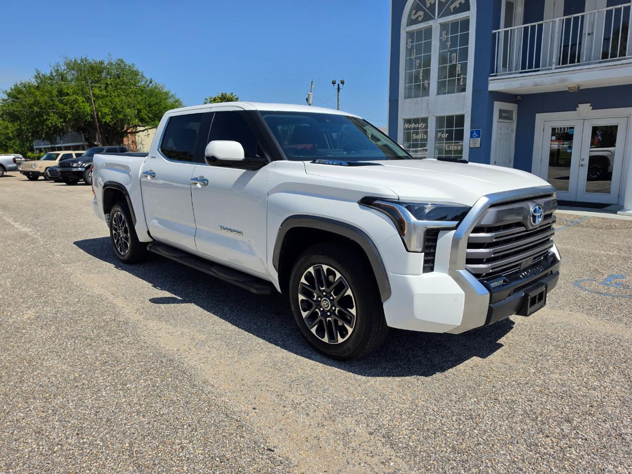 Toyota Tundra 2WD Limited Hybrid CrewMax 5.5' Bed (Natl) 2024