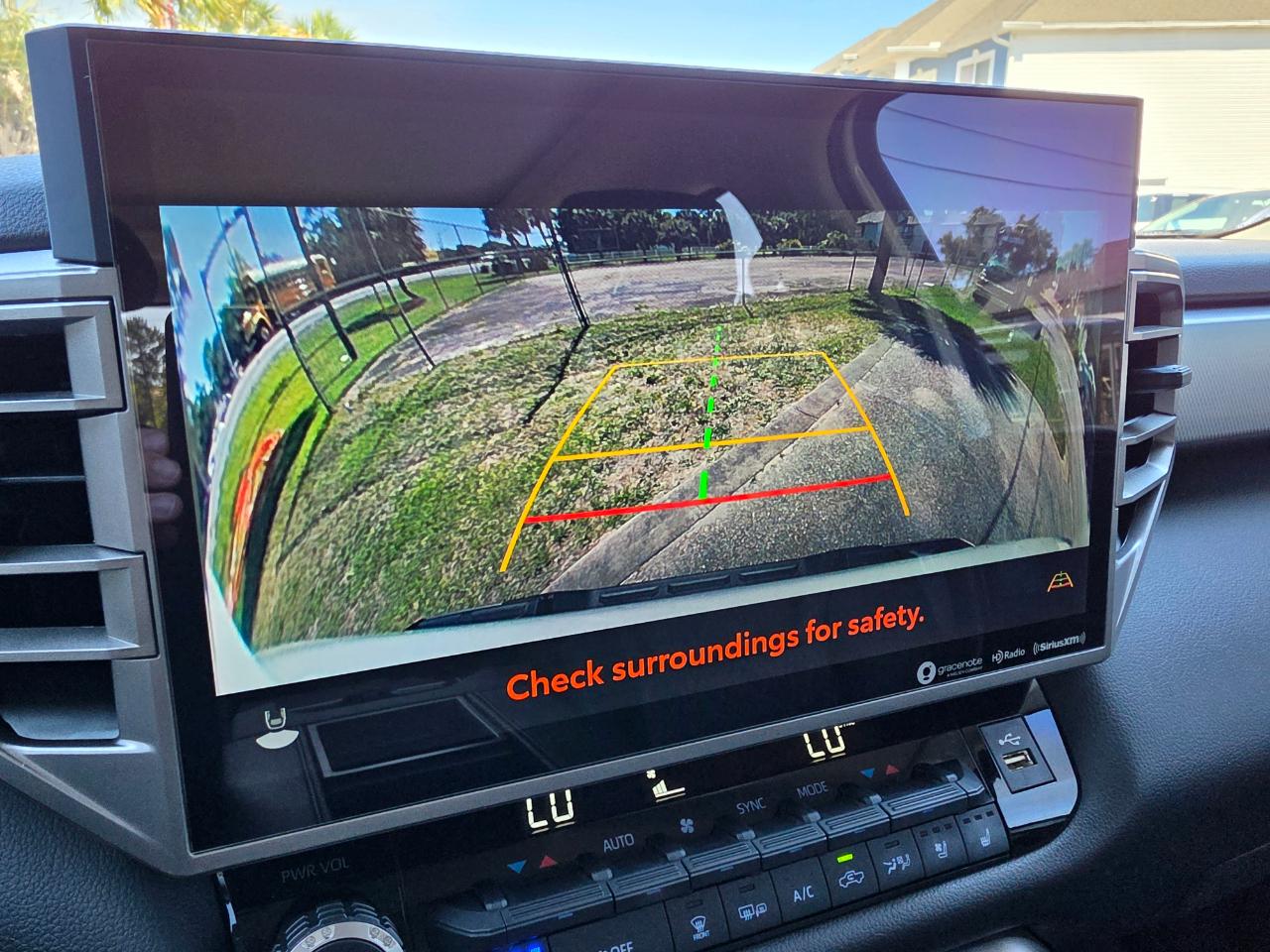 Toyota Tundra 2WD Limited Hybrid CrewMax 5.5' Bed (Natl) 2024